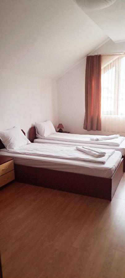 Todorini Kuli Apartments Bansko Bilik gambar