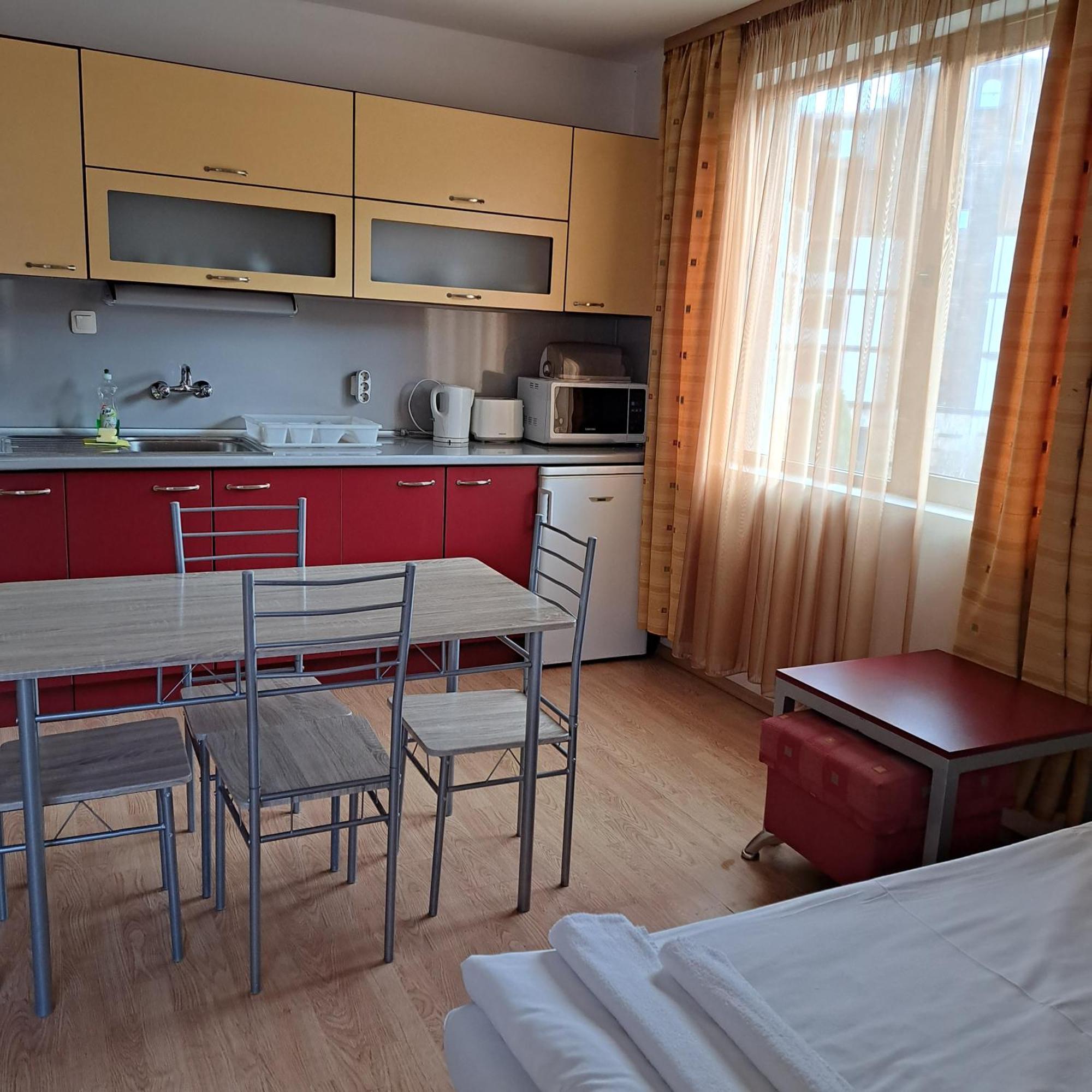 Todorini Kuli Apartments Bansko Bilik gambar