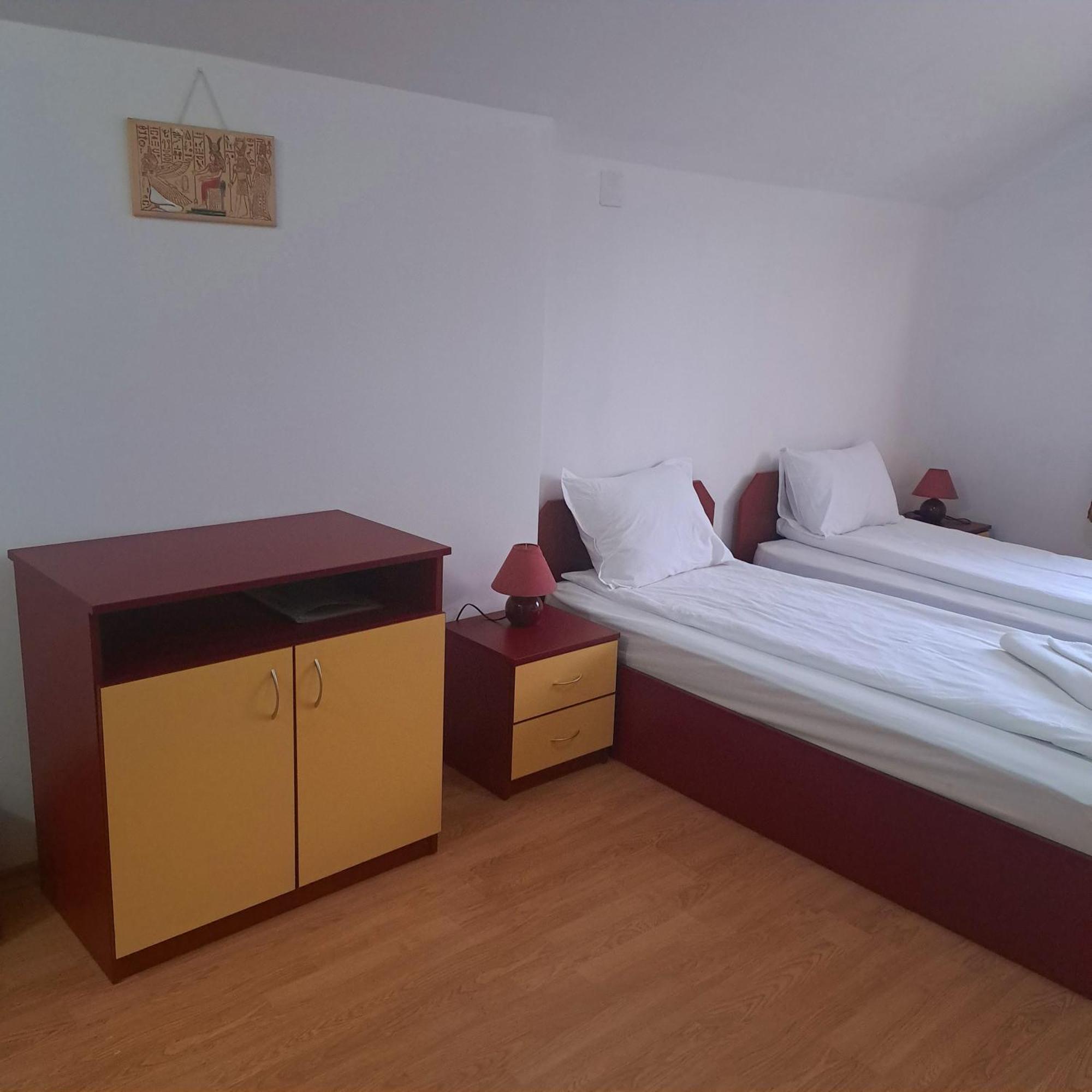 Todorini Kuli Apartments Bansko Bilik gambar