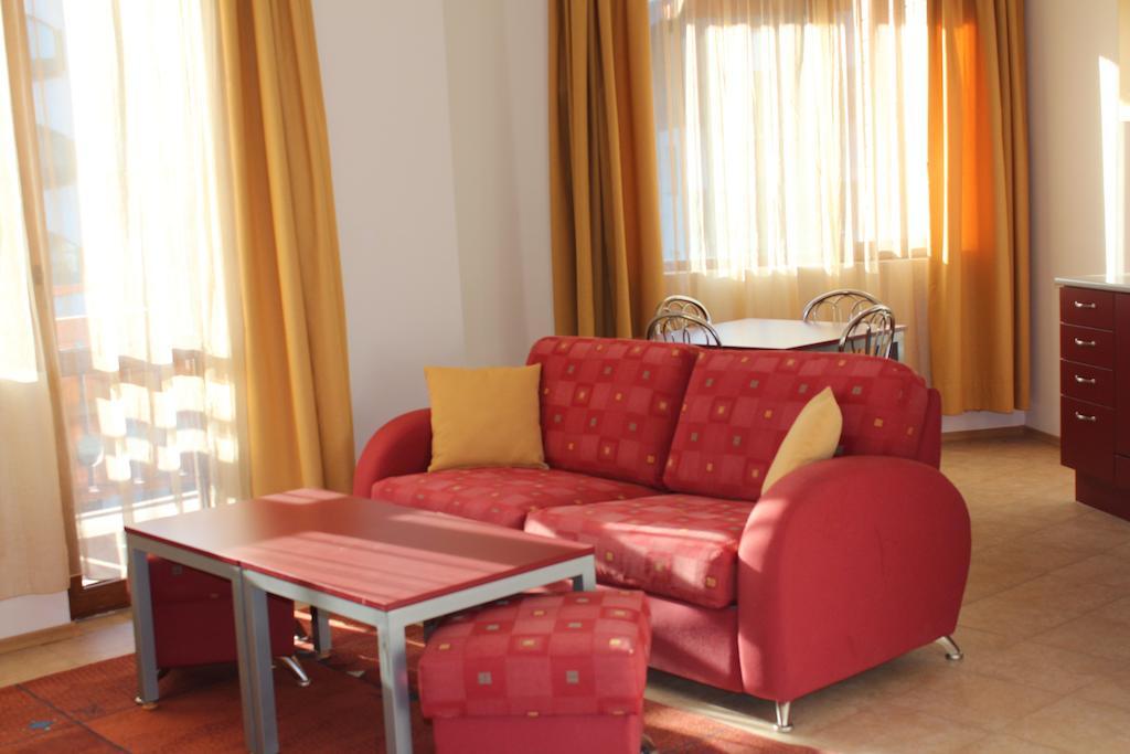 Todorini Kuli Apartments Bansko Bilik gambar